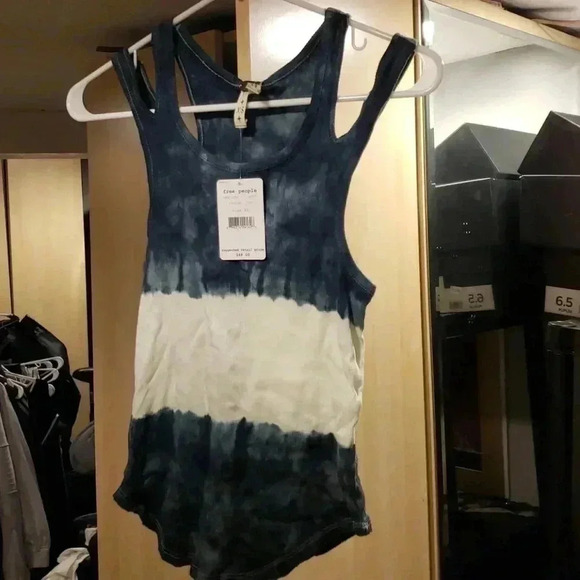 Free people tank - Picture 2 of 3